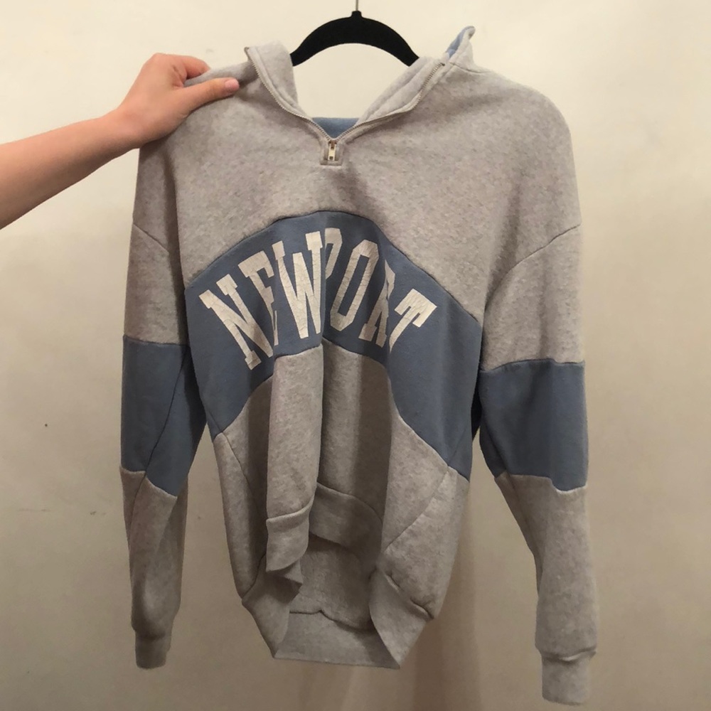 Brandy Melville Isabella “Newport” Sweatshirt